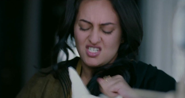 सोनाक्षी-रणवीर की लुटेरा का फर्स्‍ट लुक | सोहणी सोनाक्षी