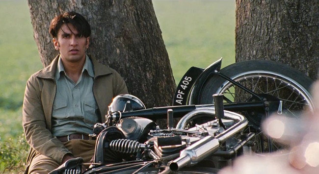 सोनाक्षी-रणवीर की लुटेरा का फर्स्‍ट लुक | सोहणी सोनाक्षी