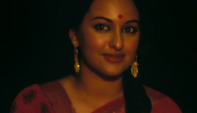 सोनाक्षी-रणवीर की लुटेरा का फर्स्‍ट लुक | सोहणी सोनाक्षी