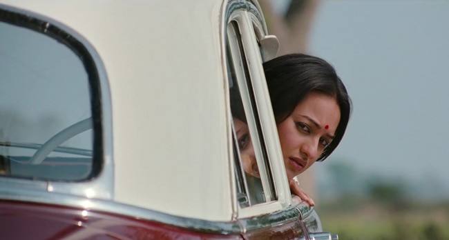 सोनाक्षी-रणवीर की लुटेरा का फर्स्‍ट लुक | सोहणी सोनाक्षी