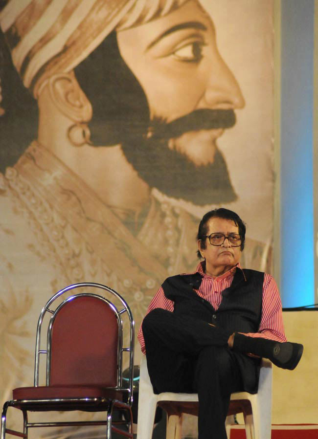 25 मार्च 2013: तस्वीरों में दिनभर की बड़ी खबरें