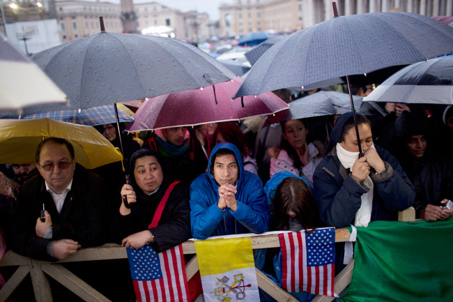 अर्जेंटीना के जॉर्ज मारियो बर्गोग्लियो बने पोप