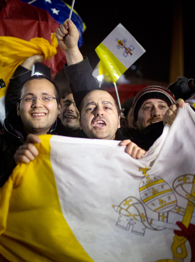 अर्जेंटीना के जॉर्ज मारियो बर्गोग्लियो बने पोप