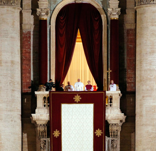 अर्जेंटीना के जॉर्ज मारियो बर्गोग्लियो बने पोप