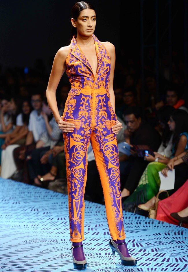 देखें विल्स फैशन वीक का पहला दिन