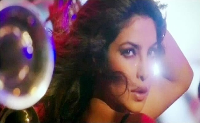 'शूटआउट एट वडाला' में प्रियंका का आइटम नंबर | अनदेखी प्रियंका