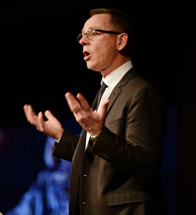 लकड़ी में जान फूंकते हैं ये मास्टर्स