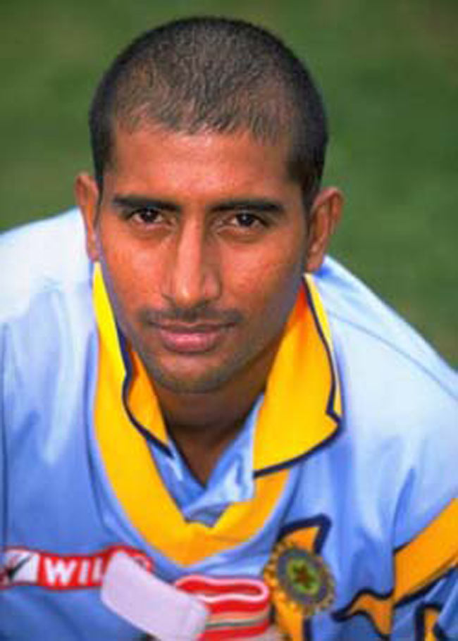 भारतीय बल्लेबाजों के एक हजारी क्लब में पुजारा शामिल