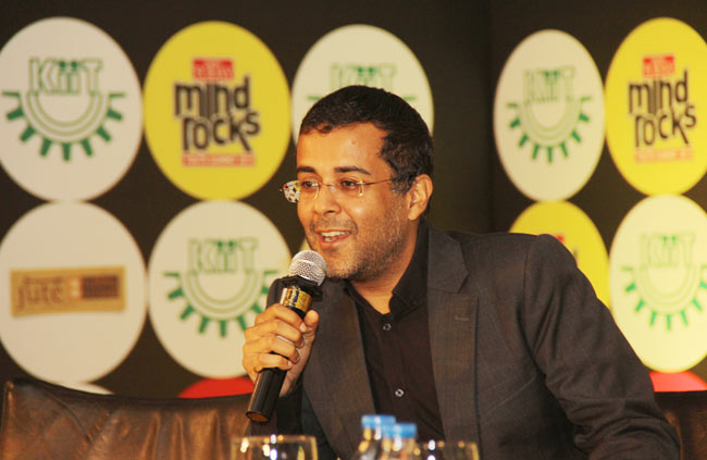 चेतन भगत की 3 गलतियां, 3 सफलताएं