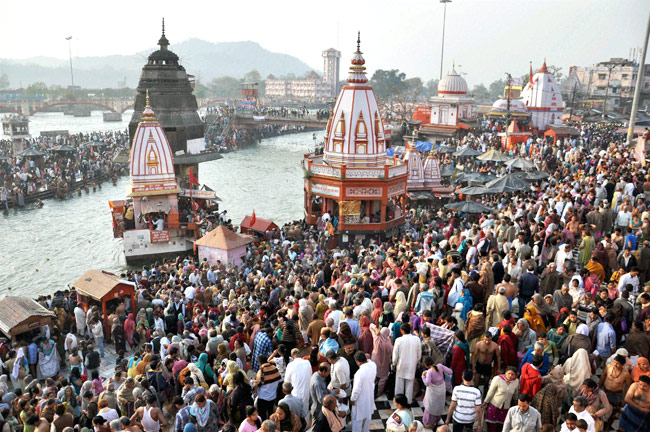 देश भर में महाशिवरात्रि की धूम