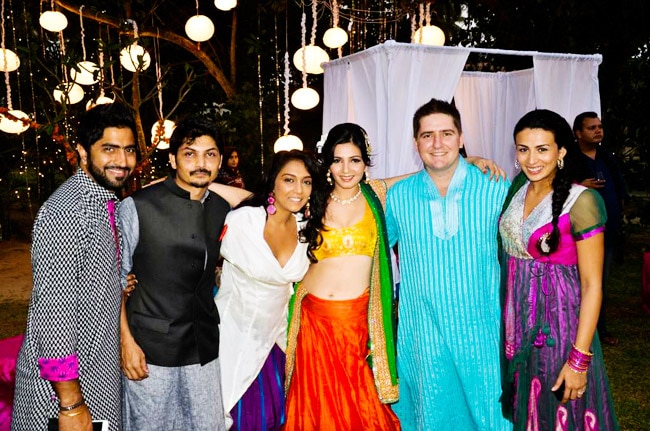 सोनाली नागरानी की शादी का एलबम | बॉलीवुड 2013