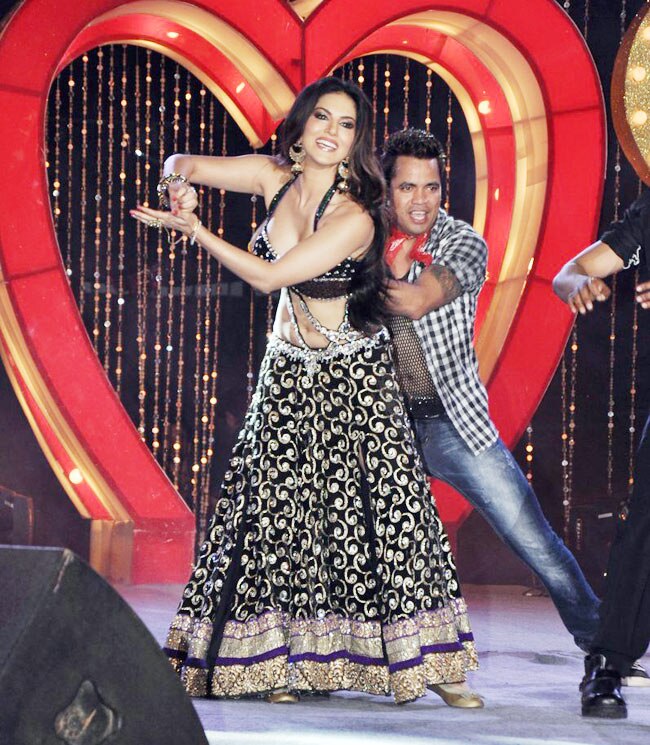 'शूटआउट एट वडाला' का म्‍यूजिक लॉन्‍च | सनी लियोन