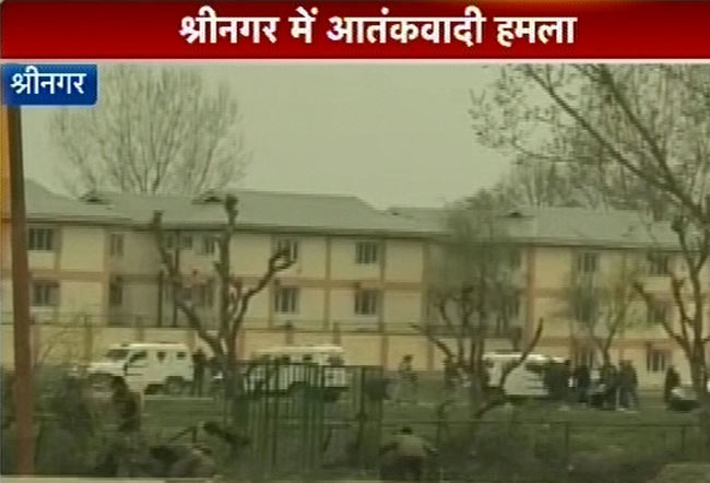 श्रीनगर में आतंकी हमले की तस्‍वीरें