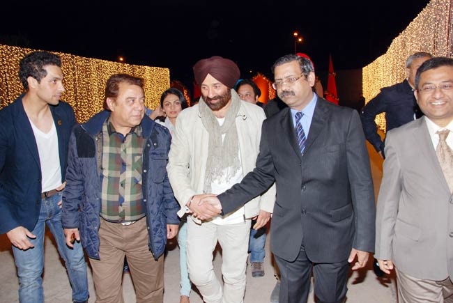 पीटीसी अवार्ड्स में बॉलीवुड सितारे | बोल्‍ड बालाएं