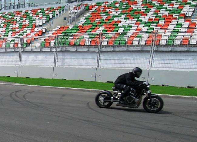 BIC पर टीम इंडिया ने मनाया जीत का जश्‍न