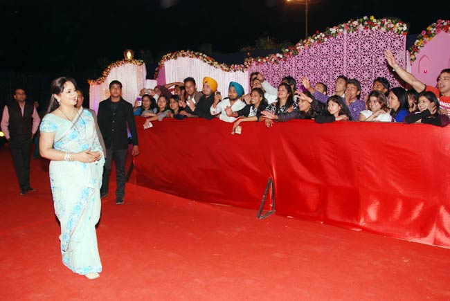 पीटीसी अवार्ड्स में बॉलीवुड सितारे | बोल्‍ड बालाएं