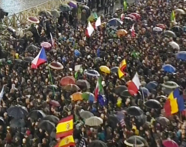 अर्जेंटीना के जॉर्ज मारियो बर्गोग्लियो बने पोप