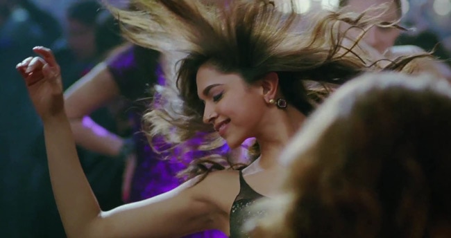 तस्‍वीरों में 'यह जवानी है दीवानी' की झलक  | दीपिका