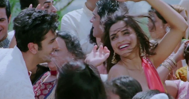 तस्‍वीरों में 'यह जवानी है दीवानी' की झलक  | दीपिका