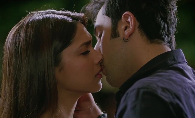 तस्‍वीरों में 'यह जवानी है दीवानी' की झलक  | दीपिका