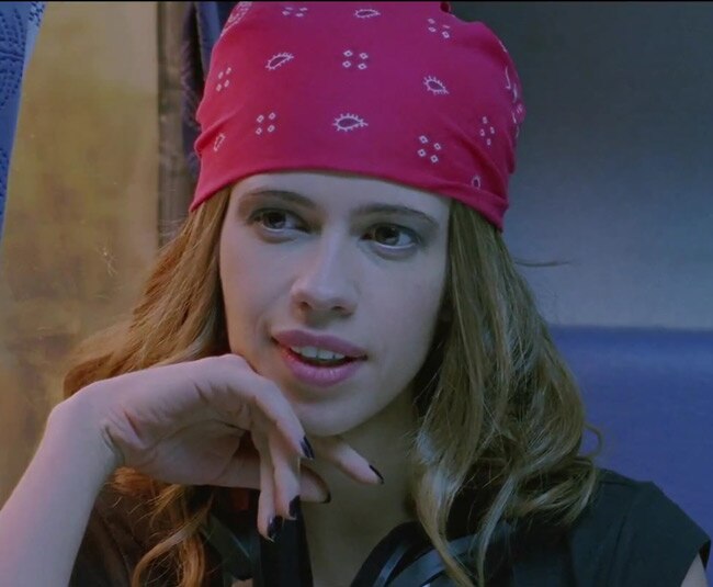 तस्‍वीरों में 'यह जवानी है दीवानी' की झलक  | दीपिका