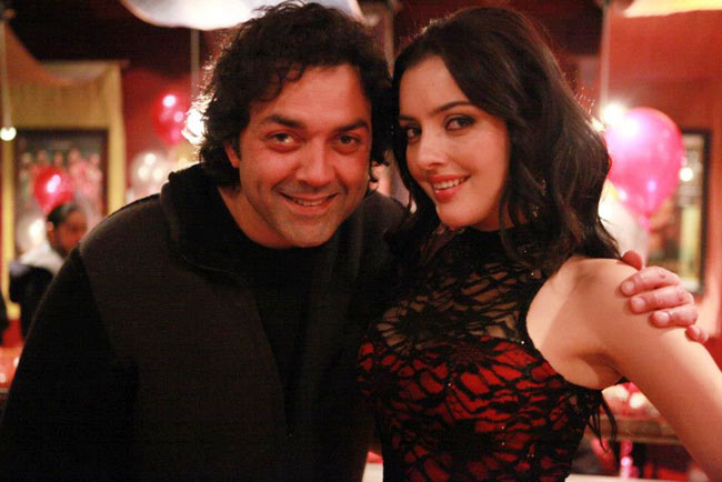 तस्‍वीरों में देखें 'यमला पगला दीवाना 2' की झलक