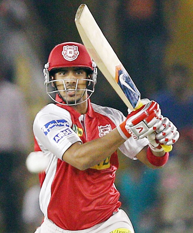 चेन्‍नई ने पंजाब को 10 विकेट से हराया