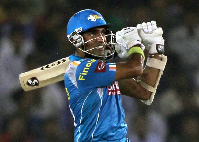 T-20: पंजाब ने पुणे को 7 विकेट से हराया