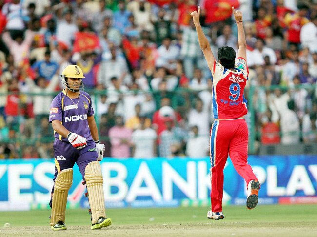 एकतरफा मैच में कोलकाता से जीता बैंगलोर