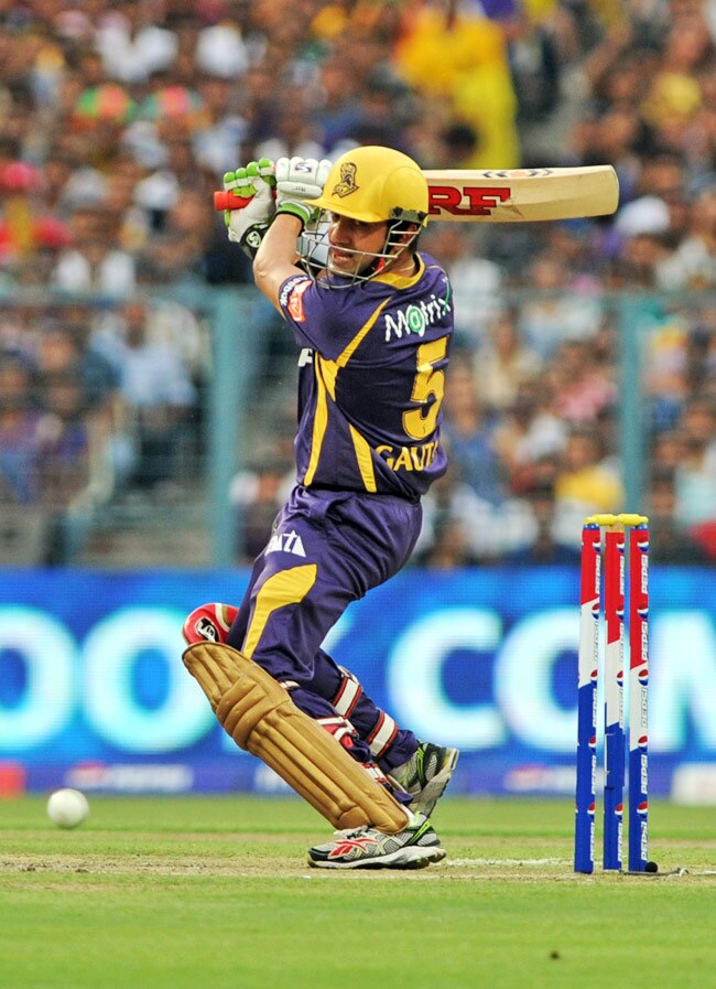 T-20: चेन्‍नई ने कोलकाता को 4 विकेट से हराया