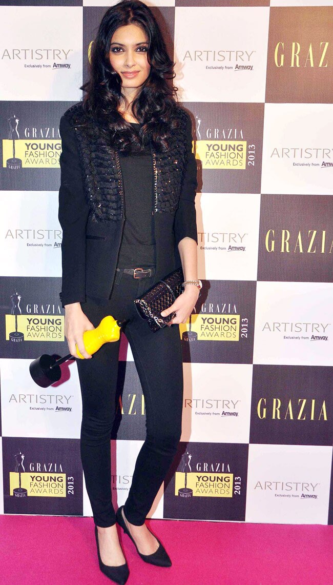 ग्राजिया यंग फैशन अवॉर्ड 2013 में सितारों की झलक