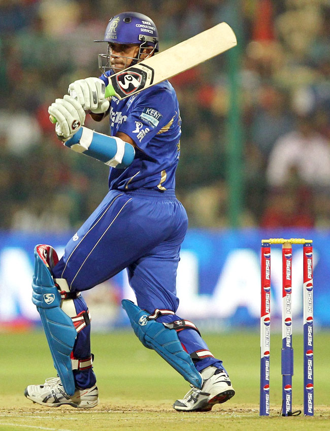 एकतरफा मुकाबले में बैंगलोर ने राजस्‍थान को हराया