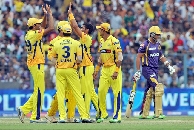 T-20: चेन्‍नई ने कोलकाता को 4 विकेट से हराया