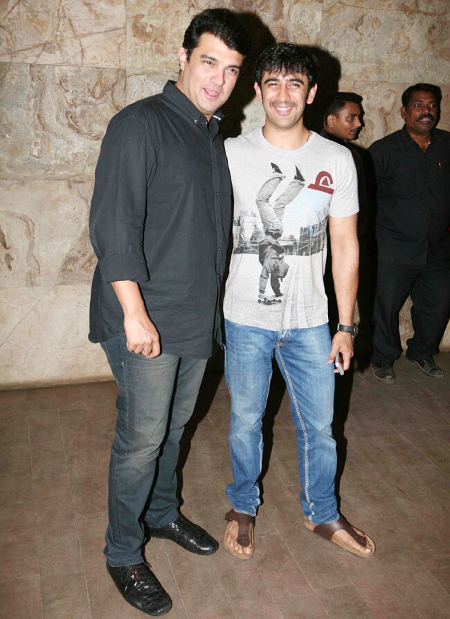 'बॉम्बे टॉकीज' की स्क्रीनिंग पर सितारों की चमक