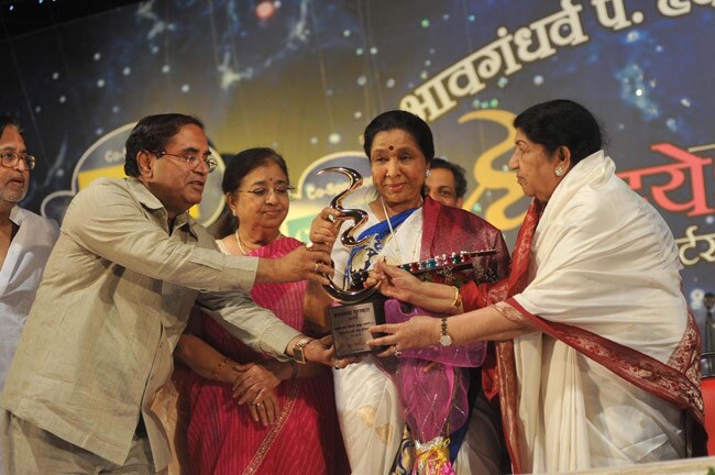 आशा भोसले को मिला हृदयनाथ मंगेशकर अवॉर्ड | बेमिसाल लता