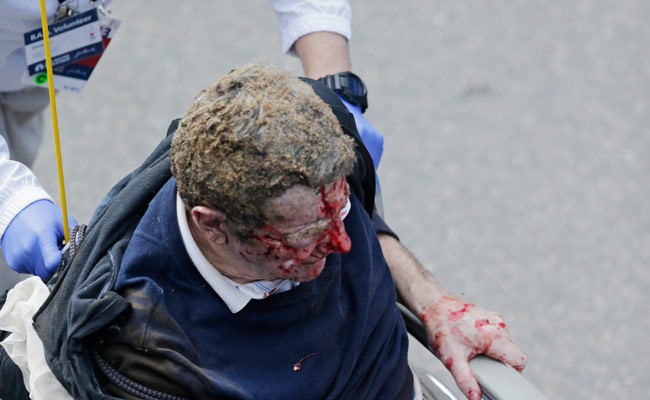 अमेरिकाः बोस्‍टन मैराथन में धमाका, 3 लोगों की मौत