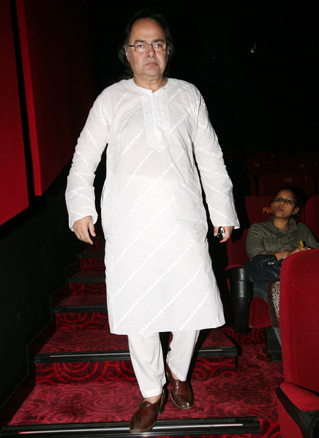 'चश्मे बद्दूर' के बहाने फिर मिले फारुख, दीप्ती नवल