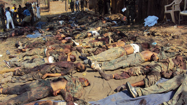 दंतेवाड़ा के सबसे बड़े नक्‍सली हमले की दिल दहलाने वाली तस्‍वीरें