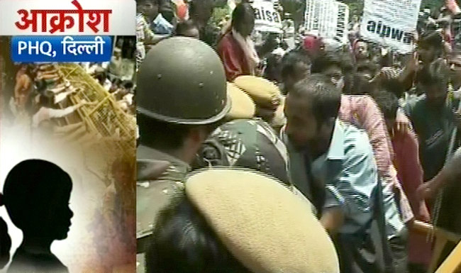 'गुड़िया' से दरिंदगी पर फूटा लोगों का गुस्‍सा...