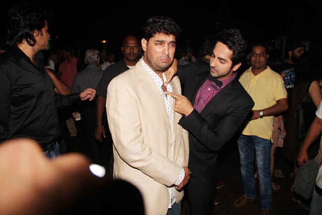 आयुष्‍मान खुराना का लाइव परफॉर्मेंस | 'नौटंकी साला' का फर्स्‍ट लुक