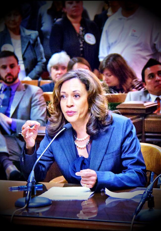 कमला हैरिस, जिन्‍होंने ओबामा का ध्‍यान खींचा