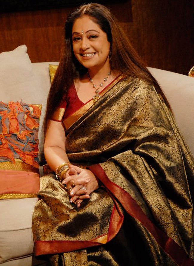 बॉलीवुड की टॉप 10 हॉट दूसरी बीवियां | बॉलीवुड 2013