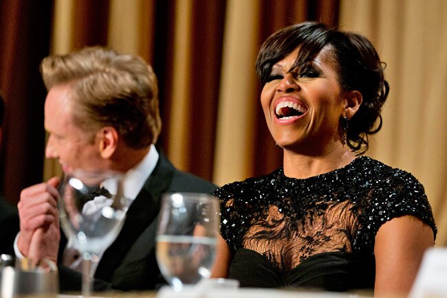 जब बराक ओबामा ने उड़ाया खुद का मजाक | वीडियो