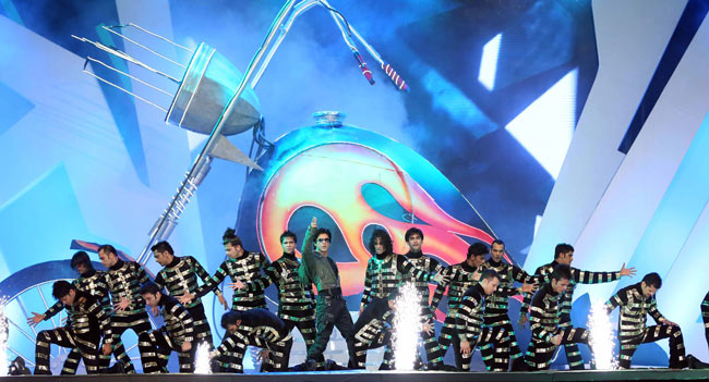 रंगारंग उद्घाटन के साथ हुआ IPL 6 का आगाज | बनाए मदहोश