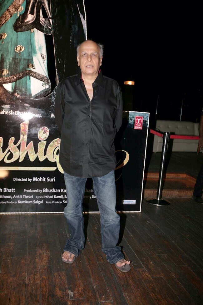 हिट 'आशिकी-2' का जश्न में डूबे सितारे | सीरियल किसर