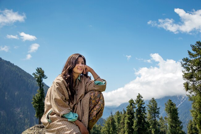 कश्‍मीर की हसीन वादियों में ‘हाईवे’ की शूटिंग