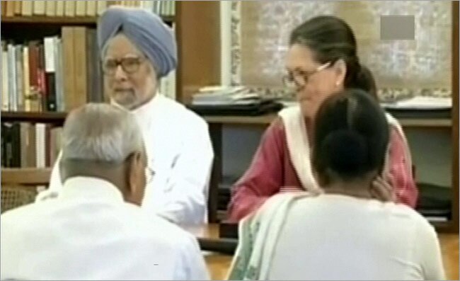 4 मई 2013: तस्वीरों में देखें दिनभर की खबरें