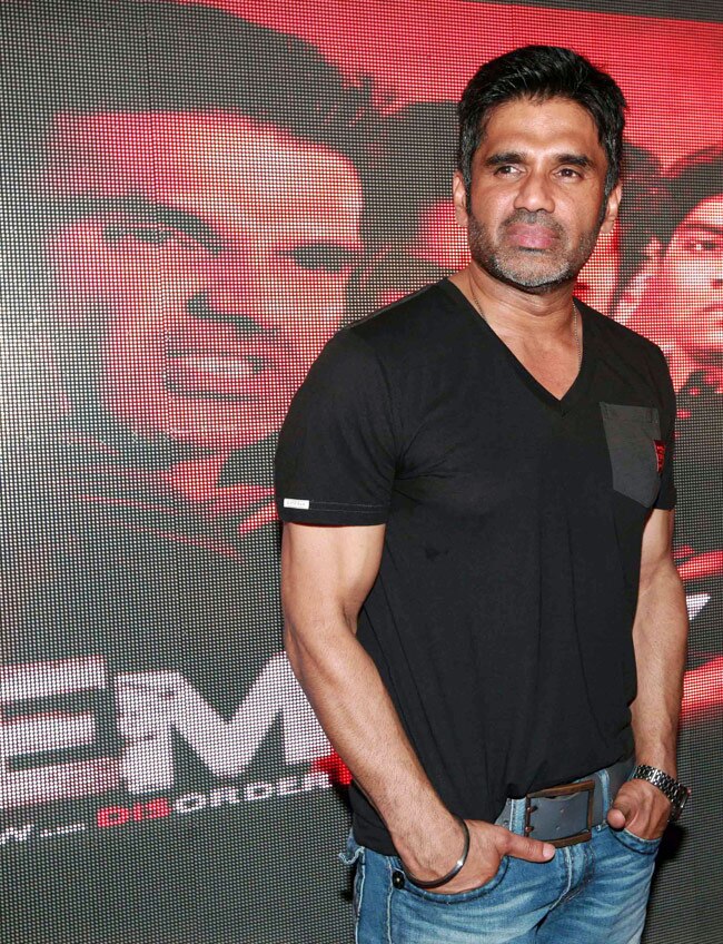 'एनिमी'  के म्यूजिक लांच पर उमड़े सितारे  | बॉलीवुड 2013