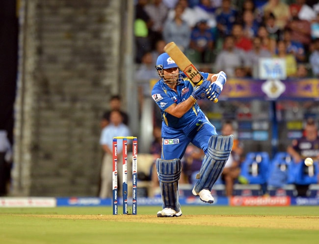 मुंबई ने कोलकाता को 65 रन से रौंदा