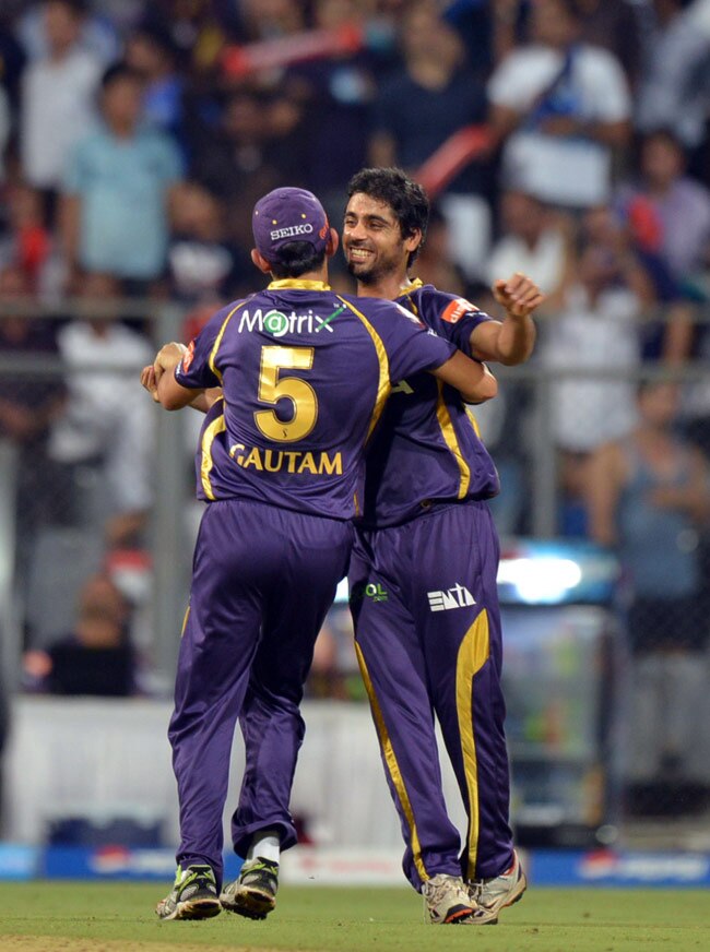 मुंबई ने कोलकाता को 65 रन से रौंदा